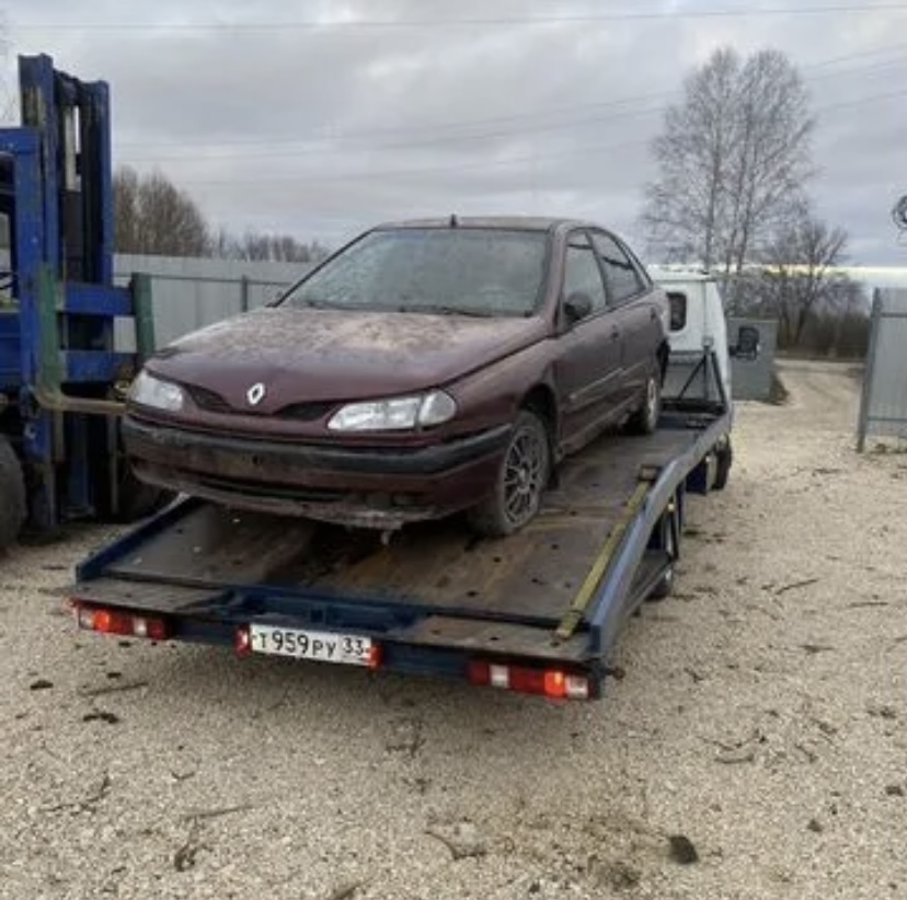 Renault - Laguna 1994-1999 1995 г.в.
