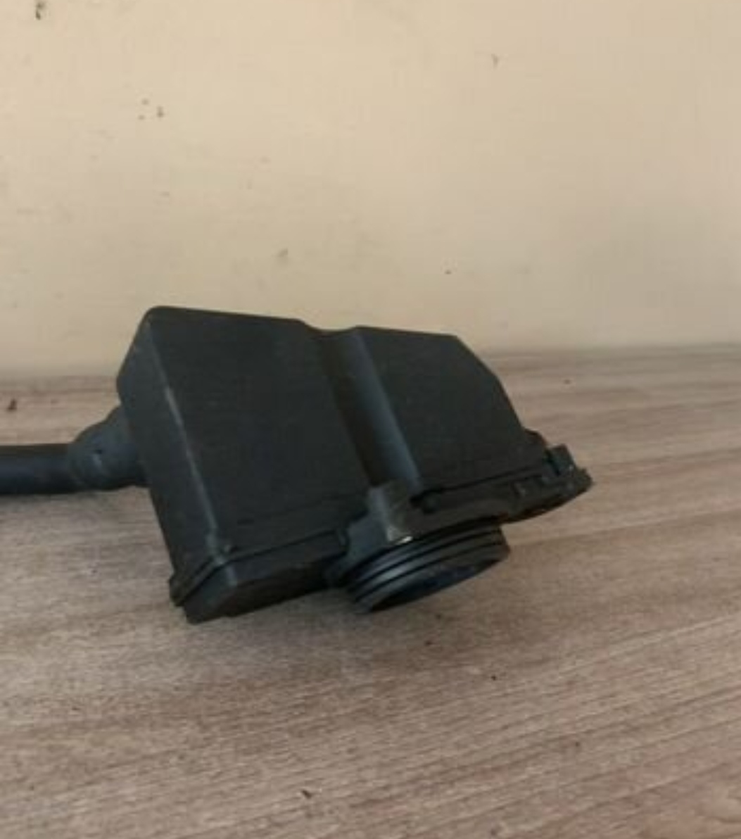 Сапун VW Golf IV/Bora 1997-2005 GOLF III/VENTO (1991-1997) Octavia (A4 1U-) 2000-2011 сепаратор систем вентил карт газов VW 1.4 - 1.6  ()