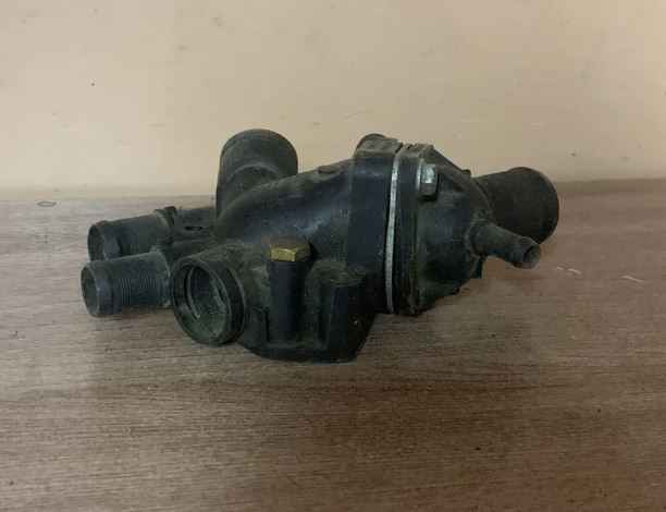Корпус термостата RENAULT CLIO/SYMBOL (1998-2008 8200065390