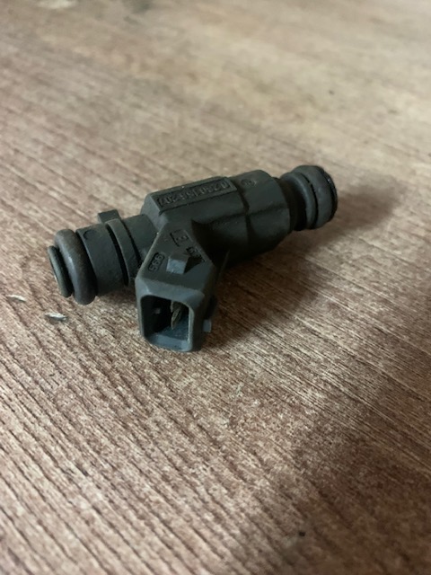 Форсунка инжекторная электрическая CHERY AMULET (A15) 0280156207