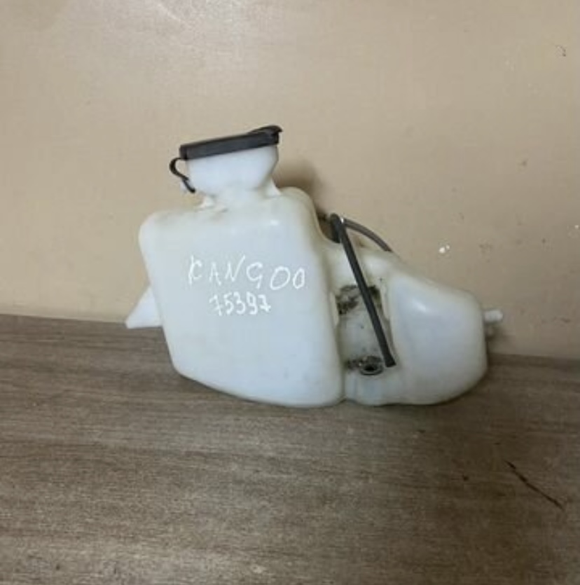 Бачок омывателя лобового стекла Kangoo 1997-2003;Kangoo 2003-2008 (7700308814)