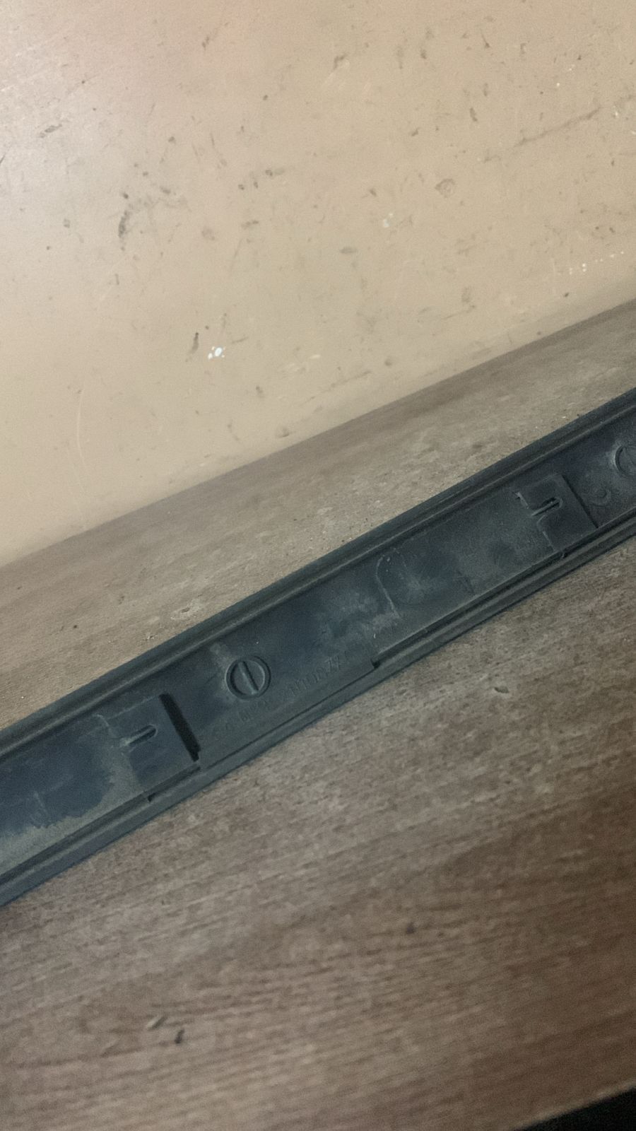 Молдинг передней левой двери Peugeot 306 1993-2003 (9635087477 8545T2)