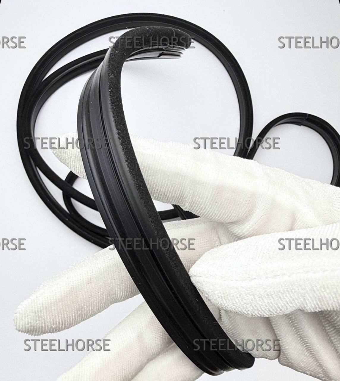Уплотнитель люка Mercedes W124 A1247800098 SH-8742