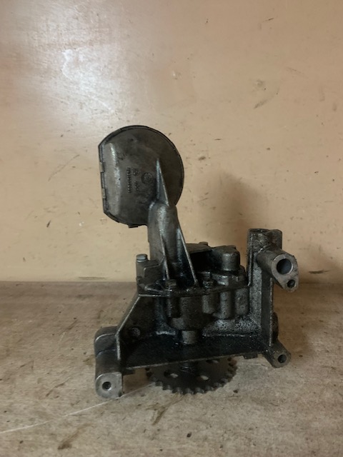 Peugeot 306 (1993-2003) Насос масляный Peugeot 406 1996  Peugeot 306 ( 9431217021  1,9 TDi)