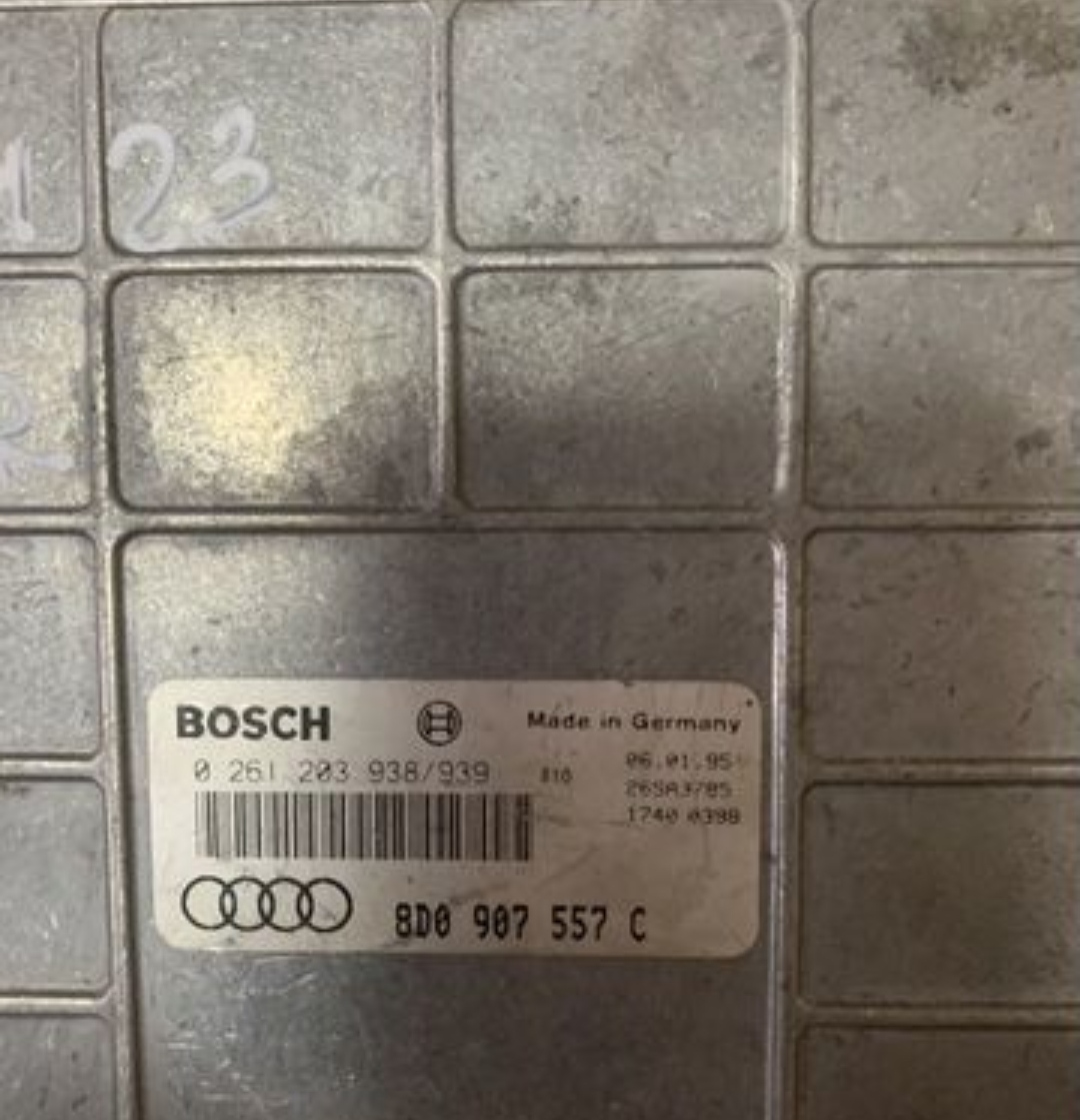 Блок управления двигателем для Audi A4 [B5] 1994-2000  (ADR -939 )