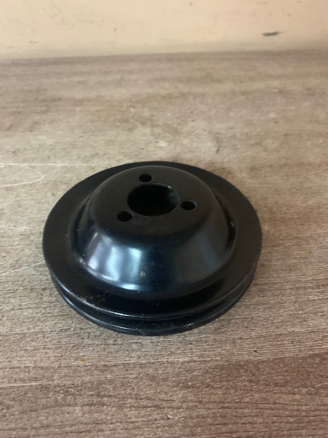 Шкив водяного насоса (помпы)  026121031 Audi 100 [C4] (1991-1994) Golf II/Jetta II 1983-1992  Passat [B3] 1988-1993 (1.8 AAM 026121031D