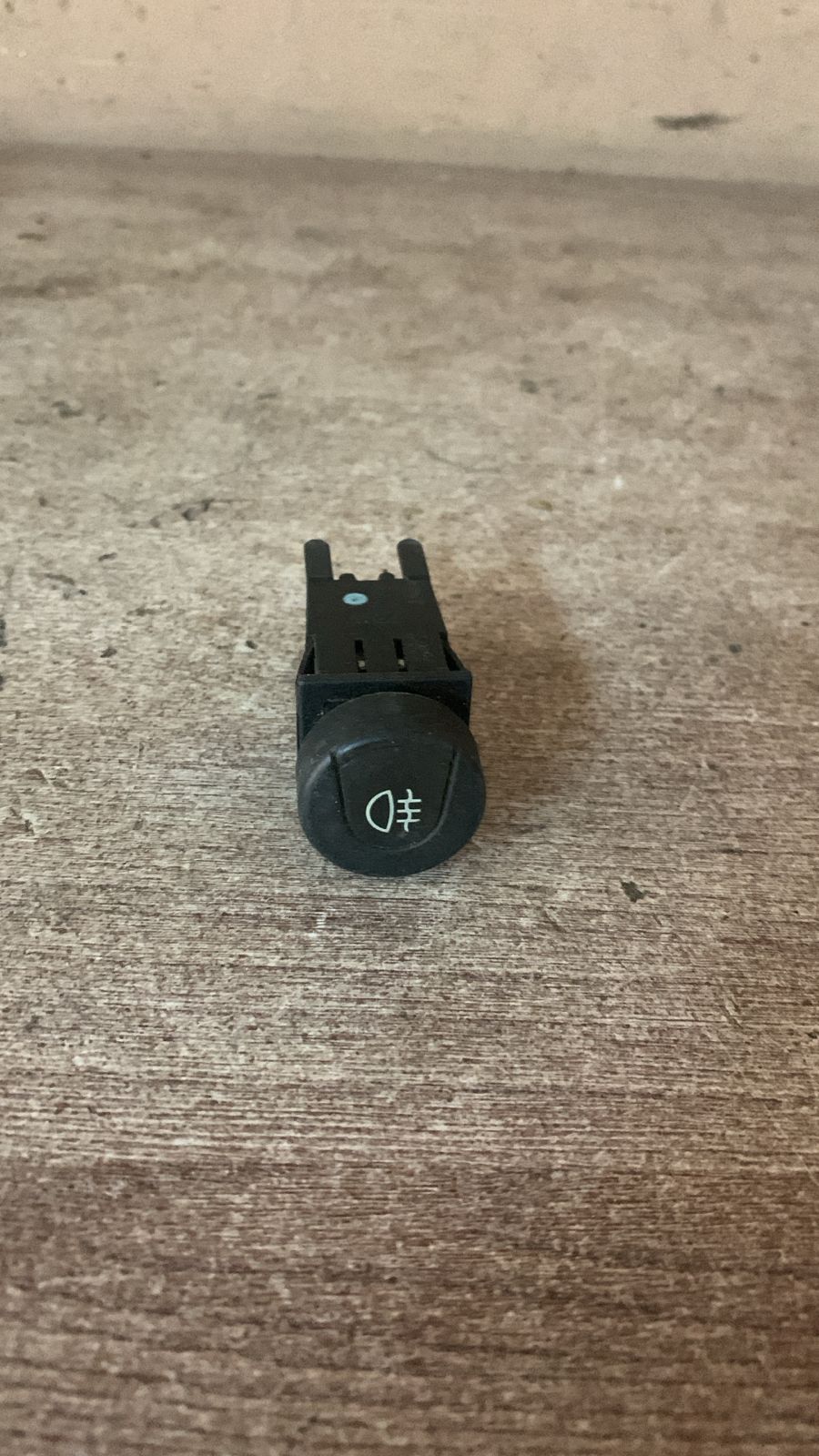 Peugeot 306 (1993-2003) Кнопка противотуманной фары для Peugeot 306 1993-2003  6510429